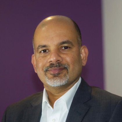Dr Ganes Pranavan